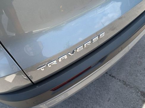 Used 2026 Chevrolet Traverse LT w/ LPO, Floor Liner Package FWD image 14