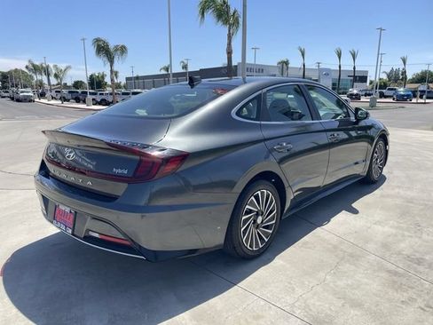 Used 2022 Hyundai Sonata Limited w/ Cargo Package FWD image 8
