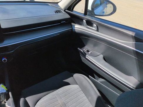 Used 2025 Kia K5 LXS image 16