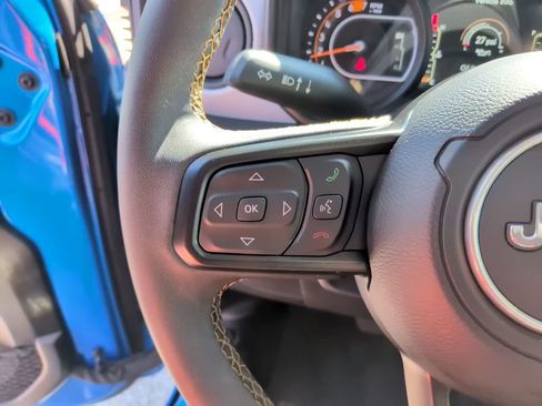 Used 2025 Jeep Wrangler Unlimited Sport AWD/4WD image 21