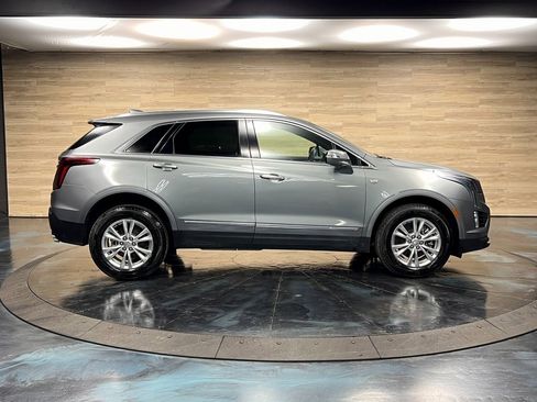 Used 2025 Cadillac XT5 Luxury image 9