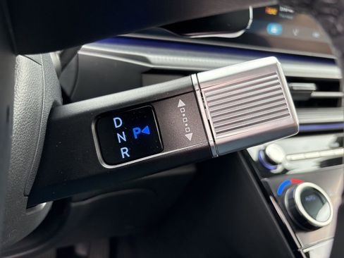 Used 2025 Hyundai Santa Fe Calligraphy image 25