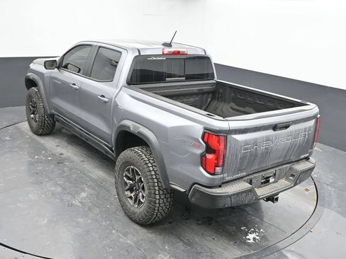 Used 2024 Chevrolet Colorado ZR2 w/ ZR2 Convenience Package III AWD/4WD image 39