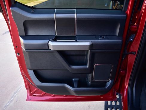 Used 2020 Ford F150 Raptor w/ Equipment Group 802A Luxury image 26