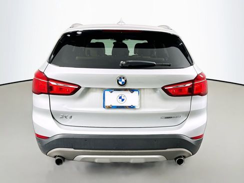 Used 2019 BMW X1 sDrive28i w/ Convenience Package FWD image 6