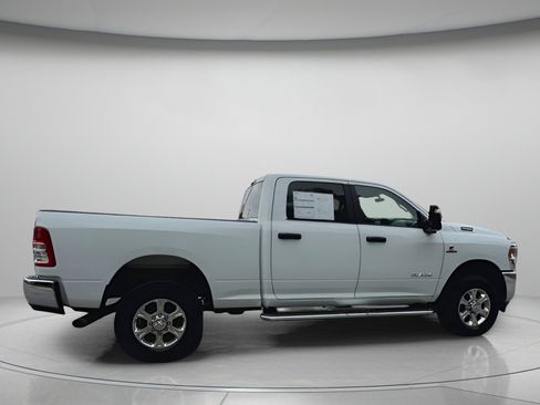 Used 2024 RAM 2500 Big Horn image 30
