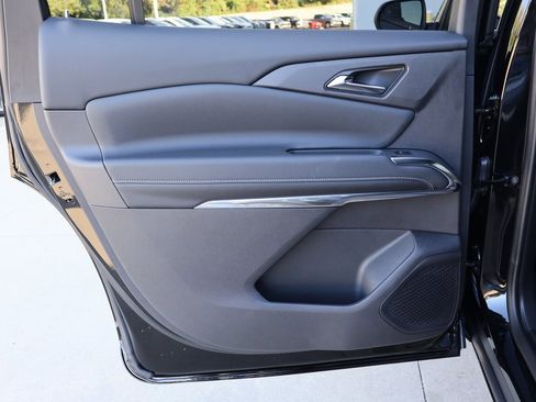 New 2026 Chevrolet Traverse LT w/ Driver Confidence Package image 24