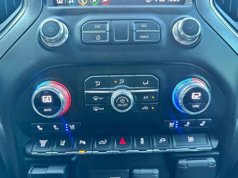 Used 2020 GMC Sierra 3500 Denali w/ Denali Ultimate Package AWD/4WD image 52