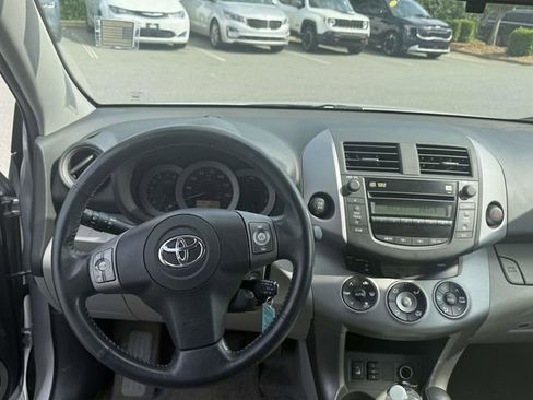 Used 2008 Toyota RAV4 Limited AWD/4WD image 4