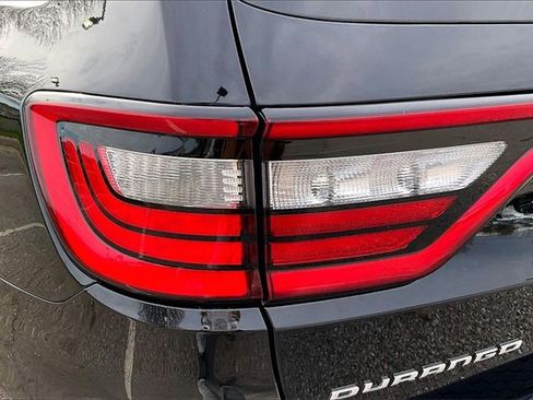 Used 2023 Dodge Durango GT image 28