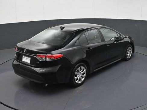 Used 2024 Toyota Corolla LE FWD image 25