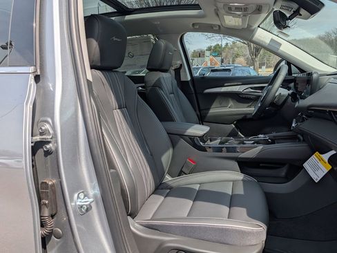 New 2026 Buick Envision Avenir AWD/4WD image 23