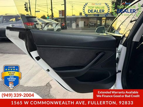 Used 2018 Tesla Model 3 Long Range image 29