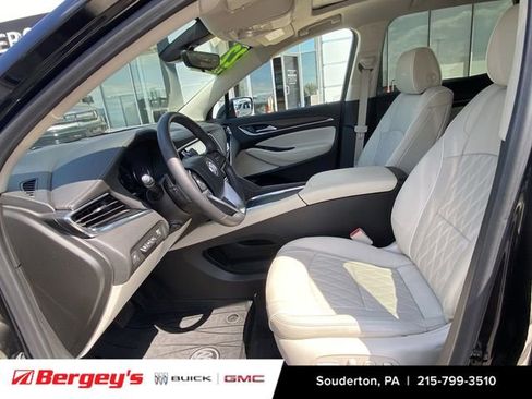 Certified 2022 Buick Enclave Avenir w/ Avenir Technology Package AWD/4WD image 23