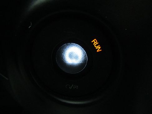 Used 2020 Jeep Wrangler Unlimited Sport S image 31