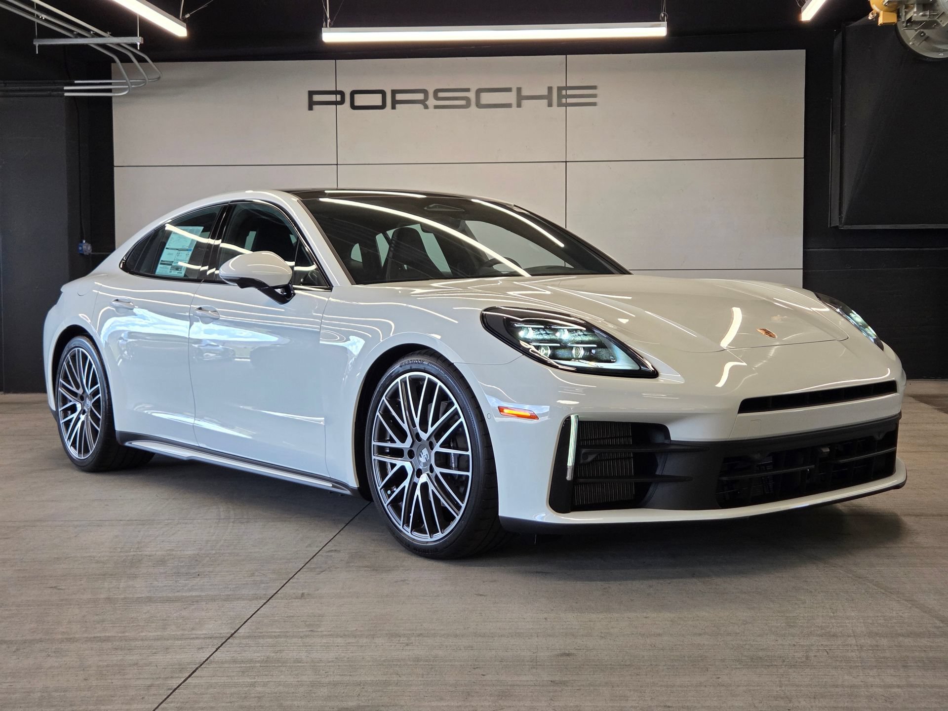 New 2026 Porsche Panamera 4 AWD/4WD image 30
