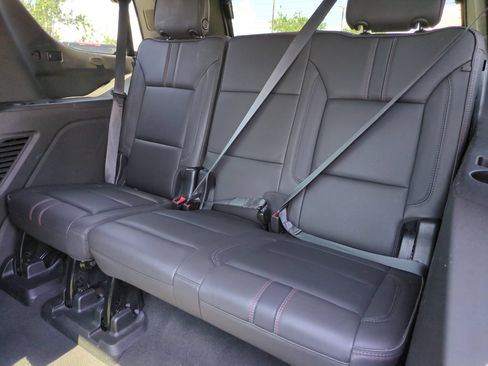 Used 2023 Chevrolet Tahoe RST w/ Luxury Package AWD/4WD image 31