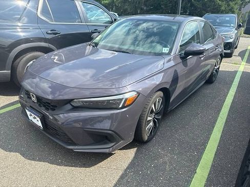 Used 2024 Honda Civic EX-L image 2