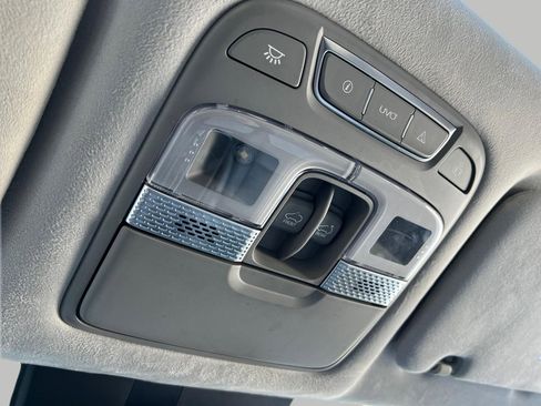 Used 2021 Kia Telluride SX w/ SX Prestige Package image 24