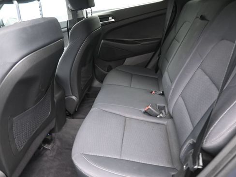 Used 2021 Hyundai Tucson Value FWD image 14