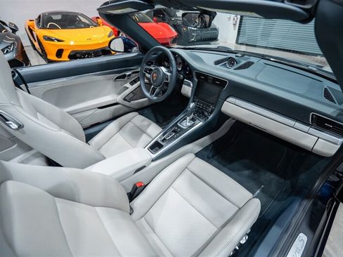Used 2019 Porsche 911 Carrera S RWD image 31