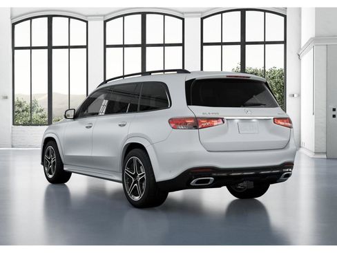 New 2026 Mercedes-Benz GLS 450 4MATIC image 28