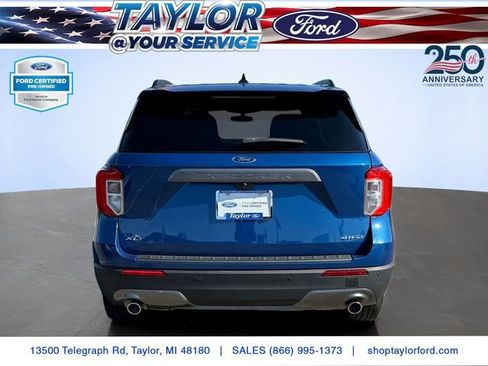 Certified 2023 Ford Explorer XLT w/ Equipment Group 202A AWD/4WD image 4
