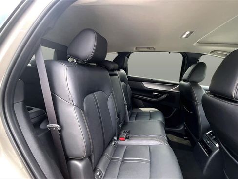 Used 2024 MAZDA CX-90 Plug-In Hybrid w/ Preferred AWD/4WD image 21