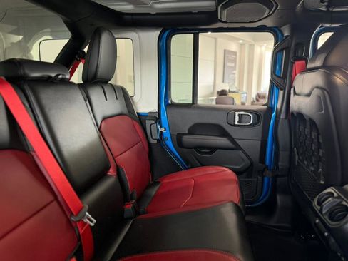 Used 2023 Jeep Wrangler Unlimited Rubicon 4xe image 23