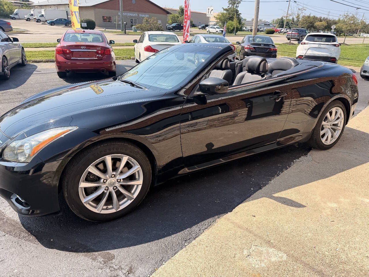 Used 2011 INFINITI G37 Convertible w/ Premium Pkg RWD image 24
