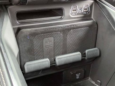 Used 2022 RAM 1500 Limited RWD image 23
