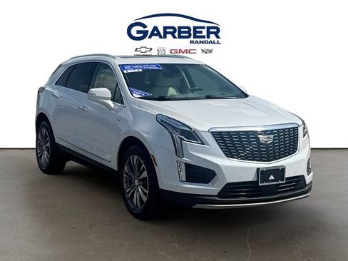 Used 2021 Cadillac XT5 Premium Luxury AWD/4WD image 7