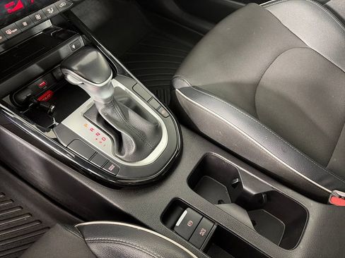 Used 2022 Kia Forte GT-Line w/ GT-Line Premium Package FWD image 22