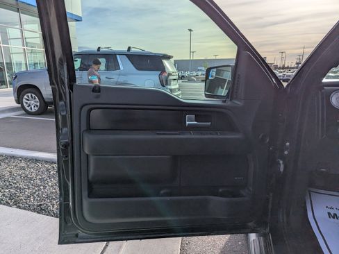 Used 2014 Ford F150 FX4 w/ Equipment Group 402A Luxury image 10