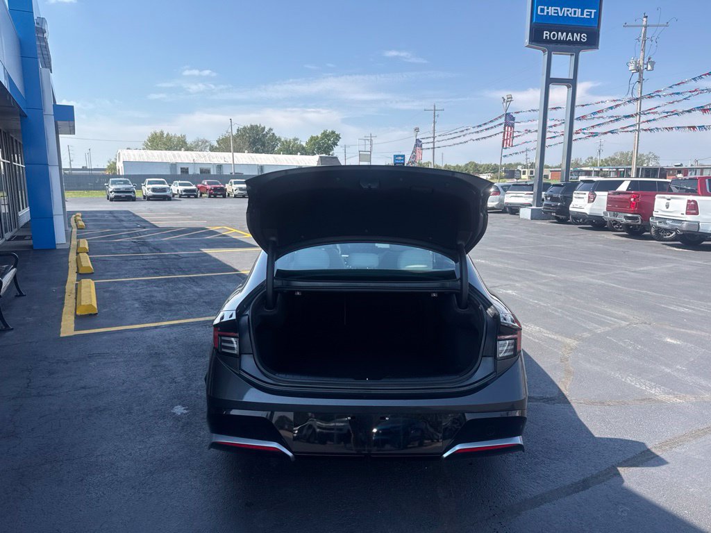 Used 2025 Hyundai Sonata SEL FWD image 6