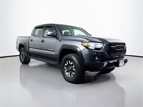Certified 2023 Toyota Tacoma TRD Off-Road image 10