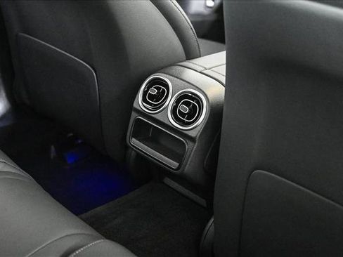 Certified 2025 Mercedes-Benz C 300 4MATIC Sedan image 19