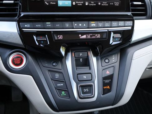 Certified 2026 Honda Odyssey EX-L image 23