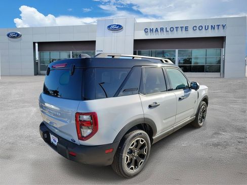 New 2026 Ford Bronco Sport Outer Banks w/ Outer Banks Tech Package+ AWD/4WD image 4