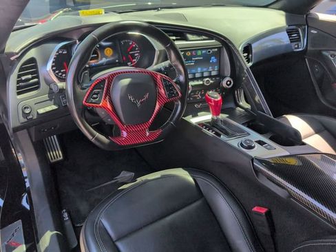 Used 2019 Chevrolet Corvette Stingray Convertible w/ 3LT Preferred Equipment Group RWD image 10