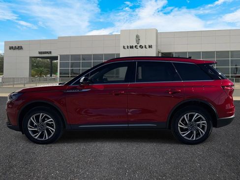 New 2026 Lincoln Corsair Premiere image 6