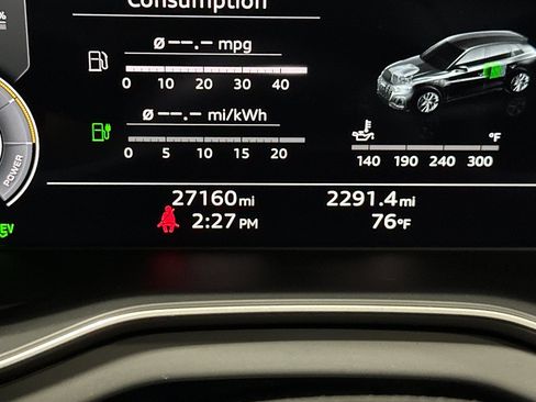 Used 2023 Audi Q5 e Premium Plus w/ Premium Plus Package image 23