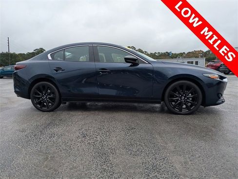 Used 2025 MAZDA MAZDA3 s image 3