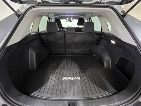 Used 2024 Toyota RAV4 LE AWD/4WD image 21