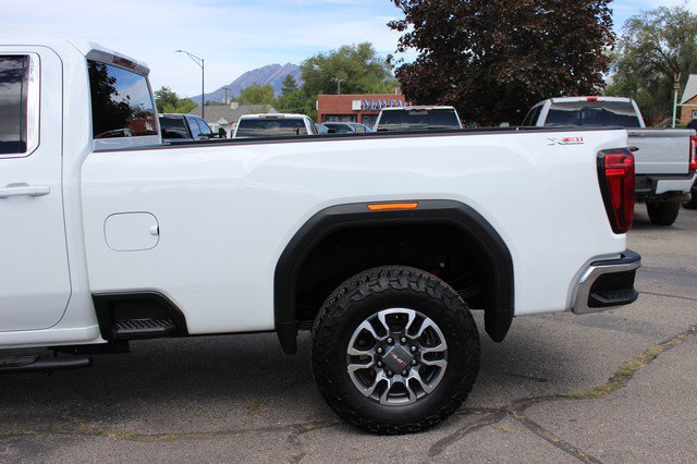 Used 2024 GMC Sierra 3500 SLE w/ SLE Convenience Package AWD/4WD image 7