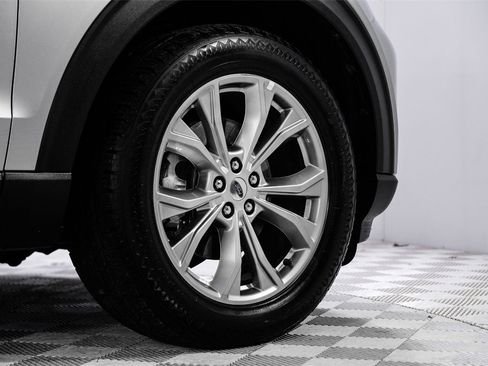 Used 2024 Ford Explorer Limited image 62