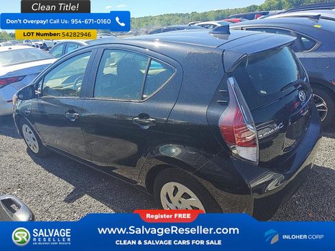 Used 2016 Toyota Prius C Two FWD image 3