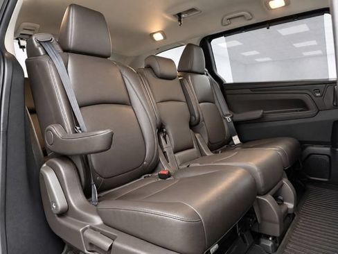 Used 2018 Honda Odyssey EX-L image 21