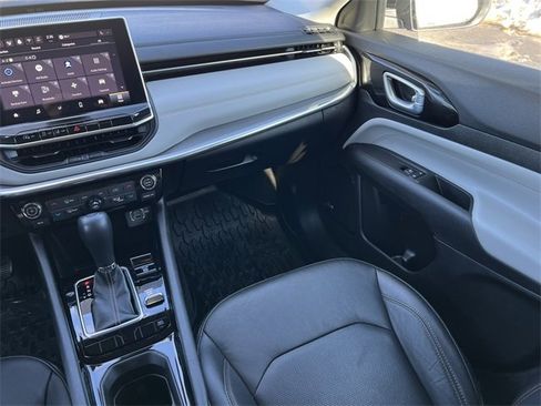 Certified 2022 Jeep Compass Limited w/ Sun and Sound Group image 38