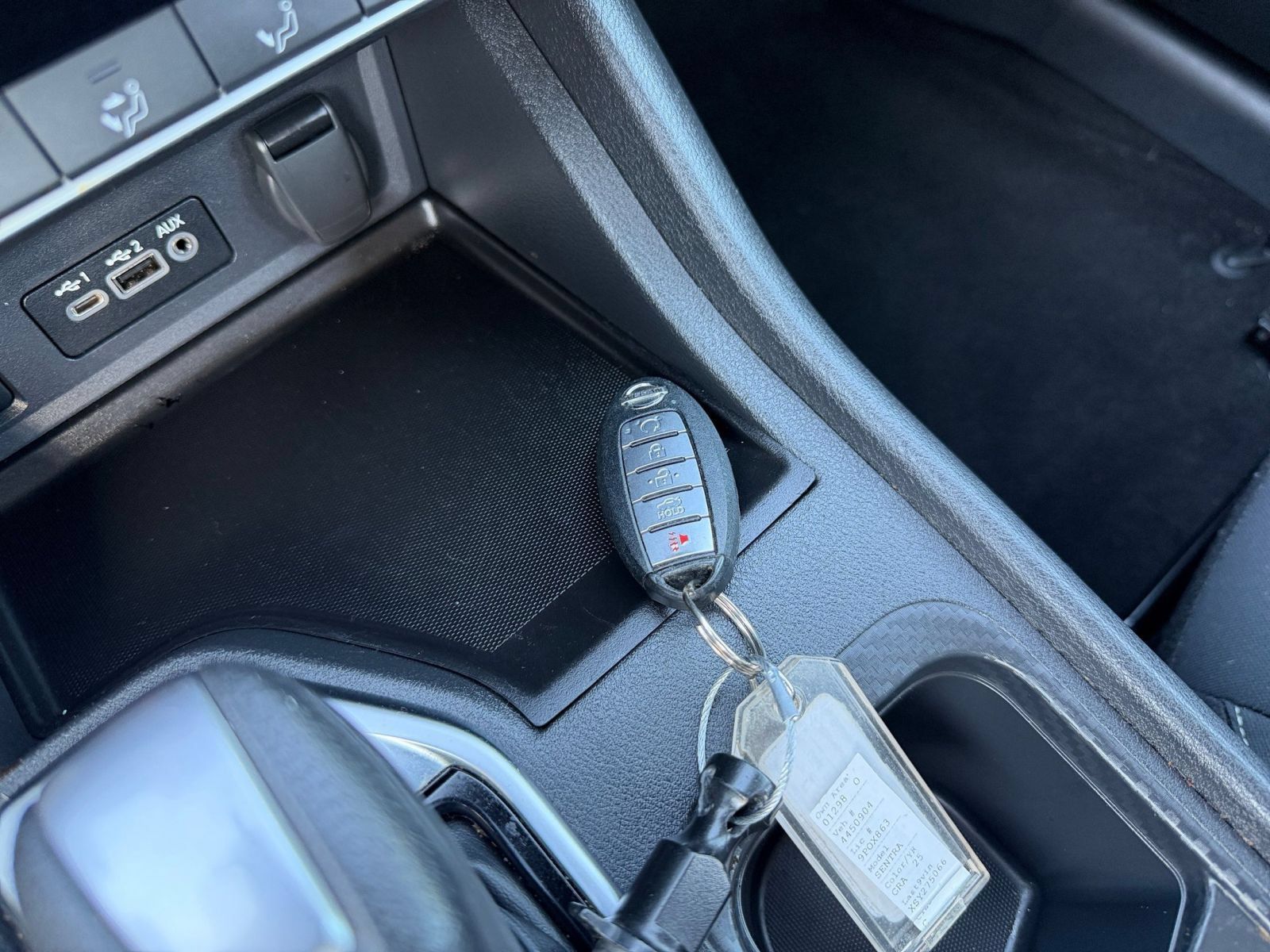 Used 2025 Nissan Sentra SV FWD image 20